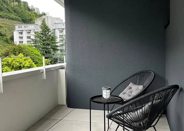 Apartment A Pochi Passi Dalla Storica Citta Vecchia Di Locarno